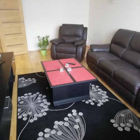 Justinos Apartamentai Panevezyje Panevėžys Eksteriør bilde