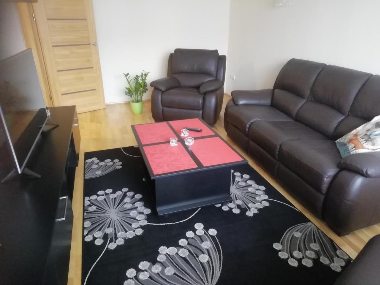 Justinos Apartamentai Panevezyje Panevėžys Eksteriør bilde